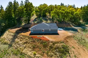 367 Karenza Ln, Roseburg, OR 97471 - Photo 40