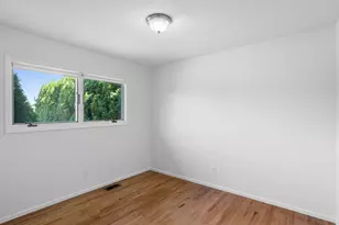 6919 SW 10th Ave, Portland, OR 97219 - Photo 18