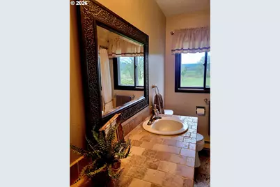 570 Drews Prairie Rd, Winlock, WA 98596 - Photo 34