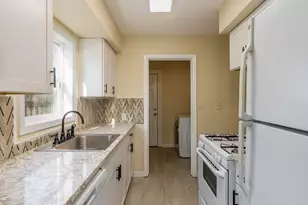 3033 SE 85th Ave, Portland, OR 97266 - Photo 6