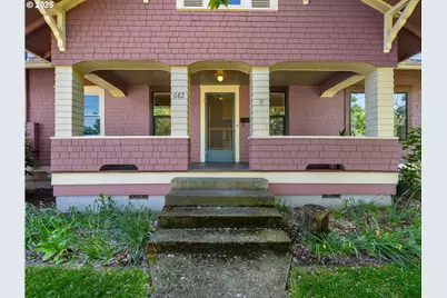 682 S Settlemier Ave, Woodburn, OR 97071 - Photo 4