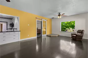 682 S Settlemier Ave, Woodburn, OR 97071 - Photo 10