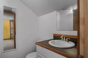 682 S Settlemier Ave, Woodburn, OR 97071 - Photo 26