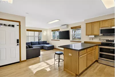 12132 SE Pardee St, Portland, OR 97266 - Photo 18