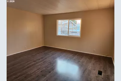 2151 Three Lakes Rd #68, Albany, OR 97322 - Photo 10