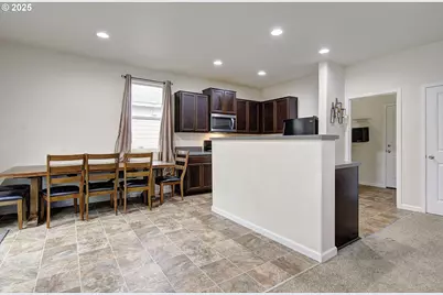 336 York St, Woodland, WA 98674 - Photo 10