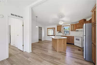 82992 Scott Ln, Creswell, OR 97426 - Photo 18
