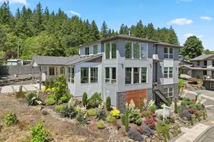 1757 N Columbia Ridge Way, Washougal, WA 98671 - Photo 2
