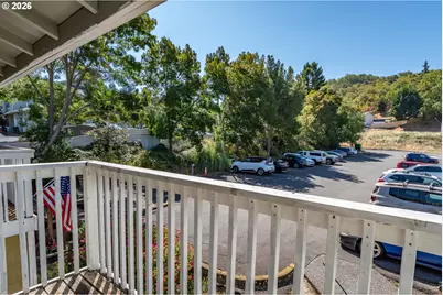 885 NE Sunset St #32, Roseburg, OR 97470 - Photo 14