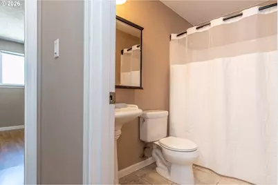 885 NE Sunset St #32, Roseburg, OR 97470 - Photo 22