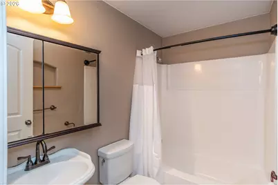 885 NE Sunset St #32, Roseburg, OR 97470 - Photo 24