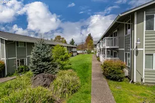 885 NE Sunset St, Roseburg, OR 97470 - Photo 38