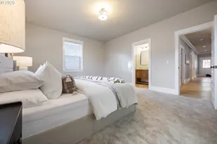 216 NE Tillamook St, Portland, OR 97212 - Photo 14