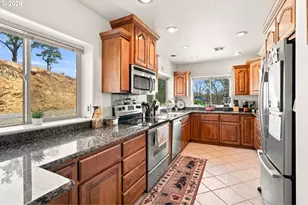 9700 Roberts Creek Rd, Roseburg, OR 97470 - Photo 14