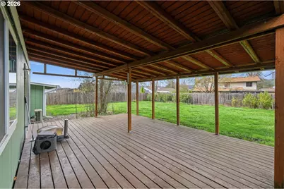 7438 A St, Springfield, OR 97478 - Photo 32