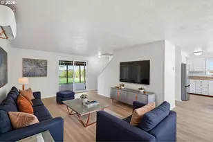 7438 A St, Springfield, OR 97478 - Photo 2