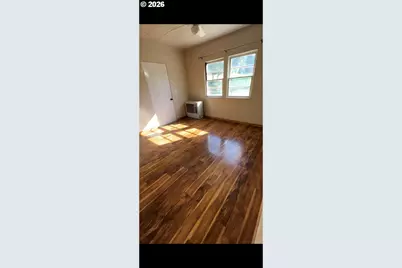 9060 Azalea Glen Rd, Glendale, OR 97442 - Photo 4