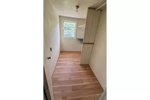 9060 Azalea-Glen Rd, Glendale, OR 97442 - Photo 12