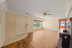 422 E 2nd Ave, Riddle, OR 97469 - Photo 20