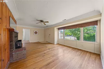 422 E 2nd Ave, Riddle, OR 97469 - Photo 22