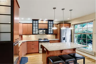 3720 E Mill Plain Blvd #2, Vancouver, WA 98661 - Photo 10