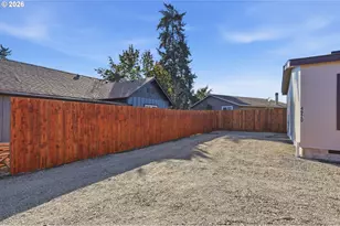 4920 E St, Springfield, OR 97478 - Photo 30