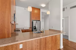 922 NW 11th Ave, Portland, OR 97209 - Photo 20