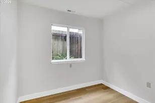 2037 SE 41st Ave, Portland, OR 97214 - Photo 14