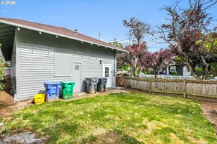 2037 SE 41st Ave, Portland, OR 97214 - Photo 34