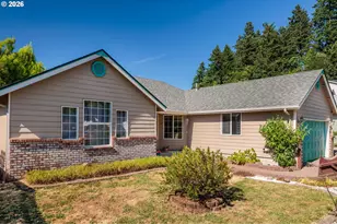 4664 Holly St, Springfield, OR 97478 - Photo 2