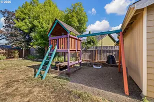 4664 Holly St, Springfield, OR 97478 - Photo 40