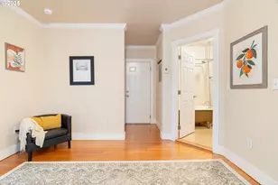 1104 SW Columbia St, Portland, OR 97201 - Photo 6