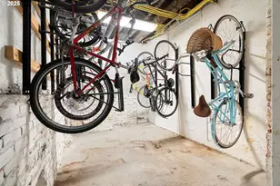 1104 SW Columbia St, Portland, OR 97201 - Photo 24