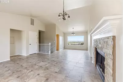 3244 SW 34th St, Redmond, OR 97756 - Photo 6