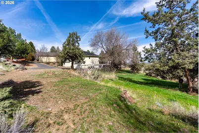 3244 SW 34th St, Redmond, OR 97756 - Photo 36