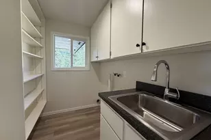 7978 N Bank Rd, Roseburg, OR 97470 - Photo 24