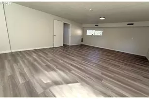 7978 N Bank Rd, Roseburg, OR 97470 - Photo 38