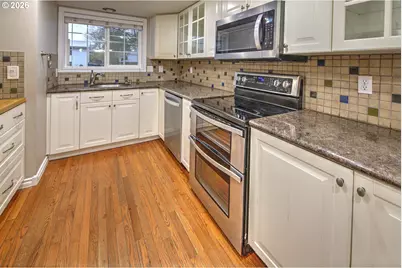 713 NE 152nd Ave, Vancouver, WA 98684 - Photo 18