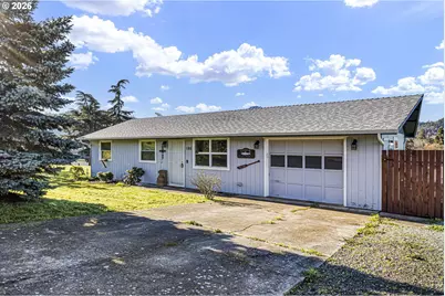 186 NE Sandy Ter, Myrtle Creek, OR 97457 - Photo 1