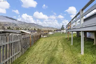 186 NE Sandy Terrace, Myrtle Creek, OR 97457 - Photo 38