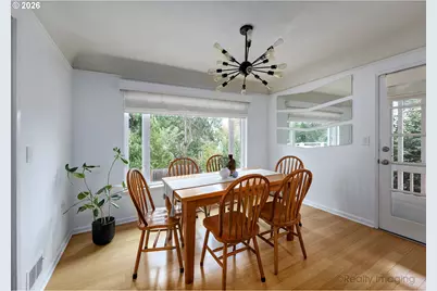 7826 SW 5th Ave, Portland, OR 97219 - Photo 6