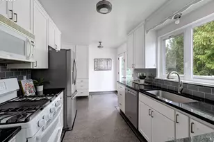 7826 SW 5th Ave., Portland, OR 97219 - Photo 10