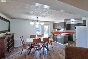 1005 NW 6th Ave, Canby, OR 97013 - Photo 8