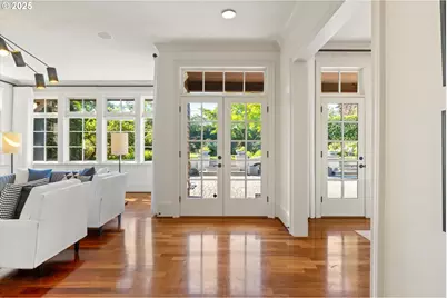 1948 SW Terrace Dr, Portland, OR 97201 - Photo 4