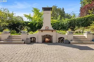 1948 SW Terrace Dr, Portland, OR 97201 - Photo 10