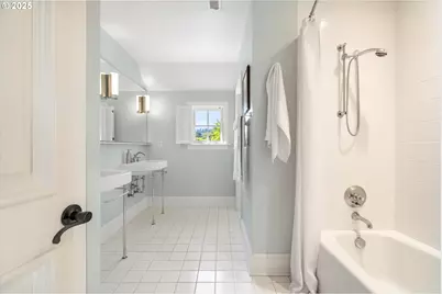 1948 SW Terrace Dr, Portland, OR 97201 - Photo 26