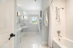 1948 SW Terrace Dr, Portland, OR 97201 - Photo 26