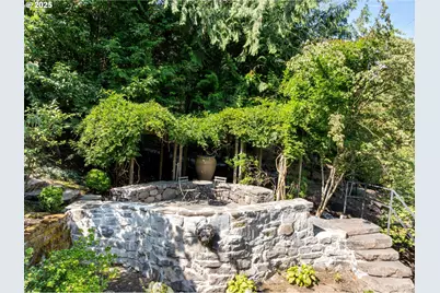 1948 SW Terrace Dr, Portland, OR 97201 - Photo 40