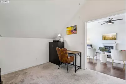 881 NE Wheelock Pl, Beaverton, OR 97006 - Photo 12