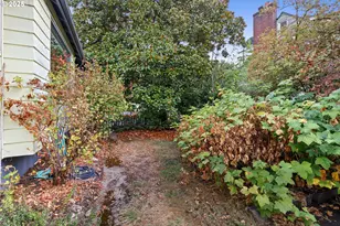 8227 N Woolsey Ave, Portland, OR 97203 - Photo 26